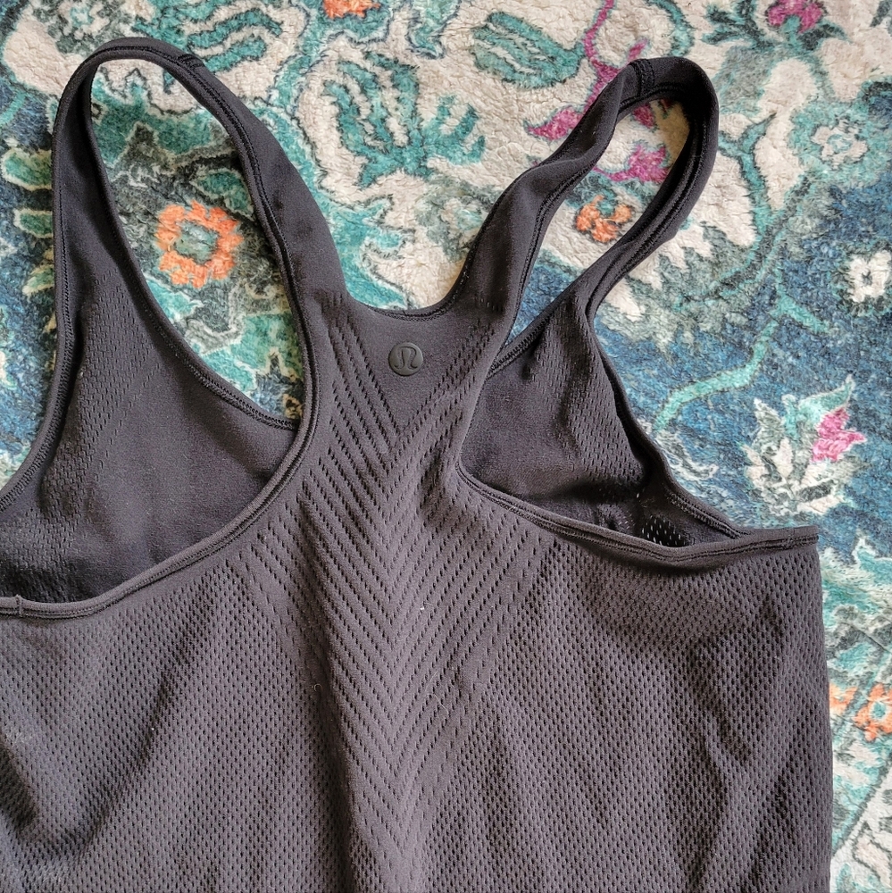 lululemon mesh black tank top